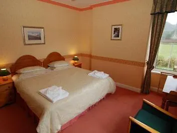 Brook House Πανδοχείο 4*